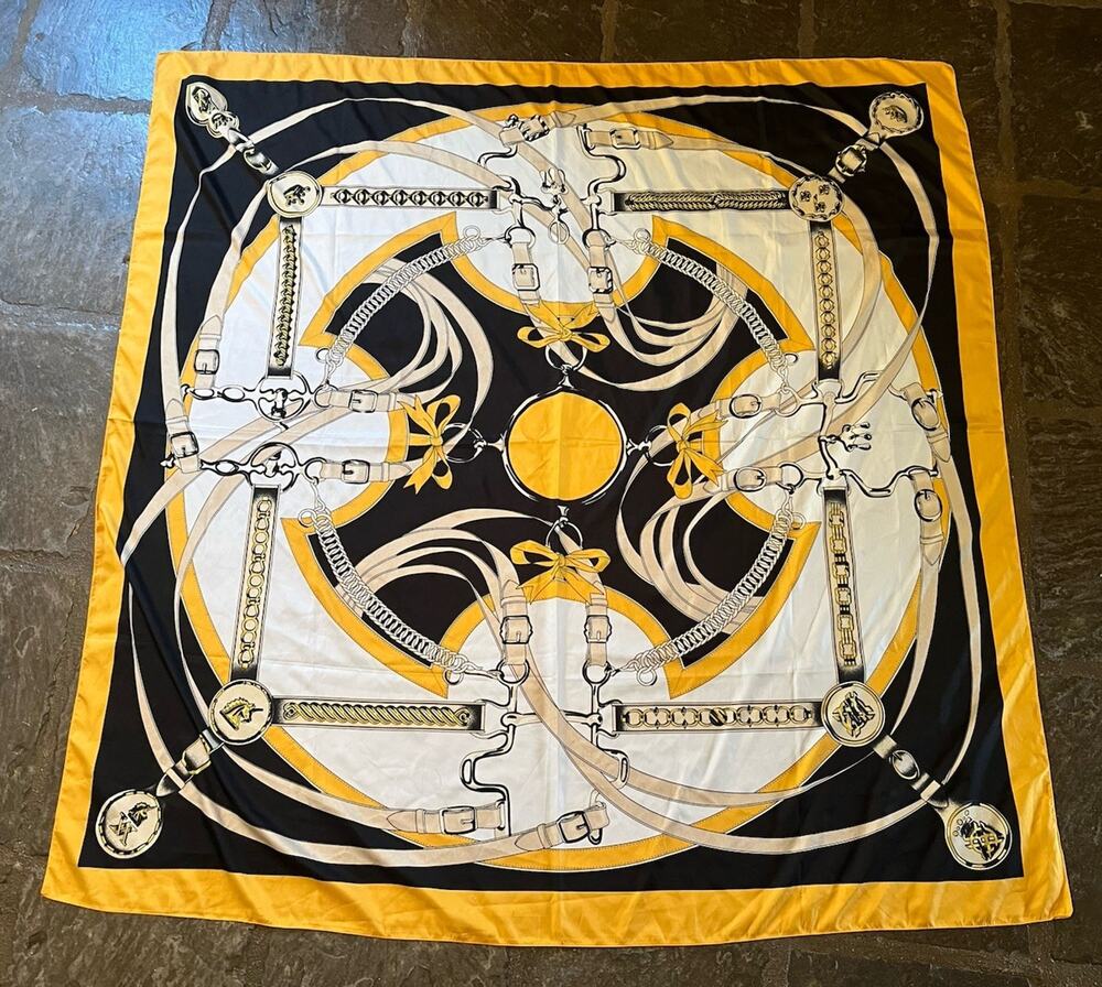 Silk Twill Equestrian Themed Scarf Shawl Wrap Paris Luxury 51” Square Horses XL